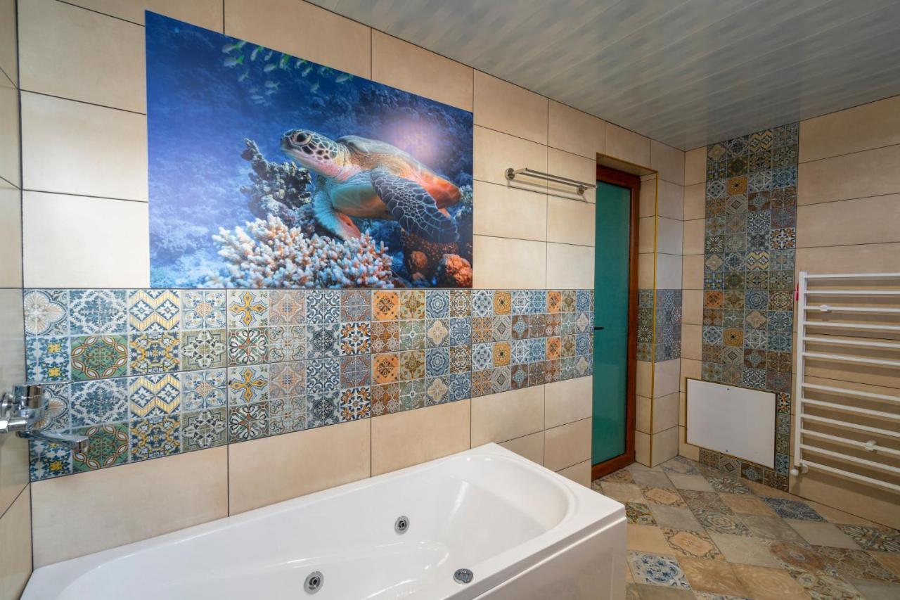 Family Hotel Preslav Екстер'єр фото